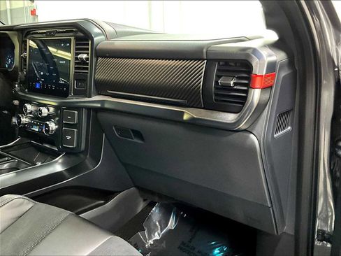 Used 2025 Ford F150 Raptor image 27