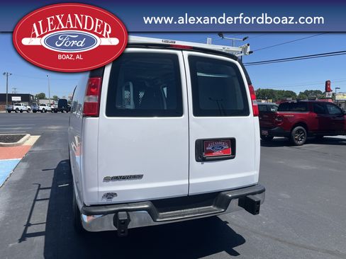 Used 2020 Chevrolet Express 2500 w/ Driver Convenience Package RWD image 6