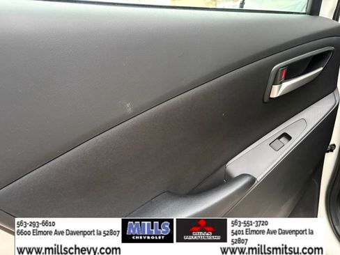 Used 2019 Toyota Yaris LE image 11