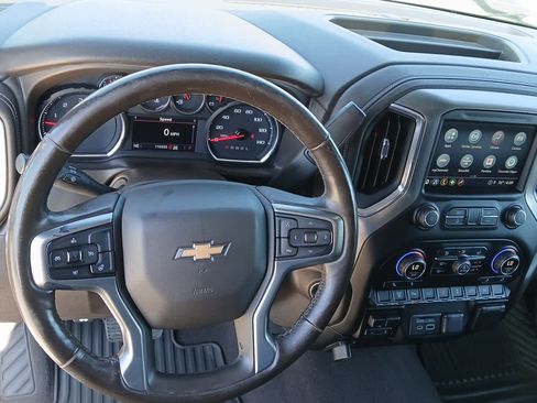 Used 2021 Chevrolet Silverado 2500 LT w/ Convenience Package AWD/4WD image 23