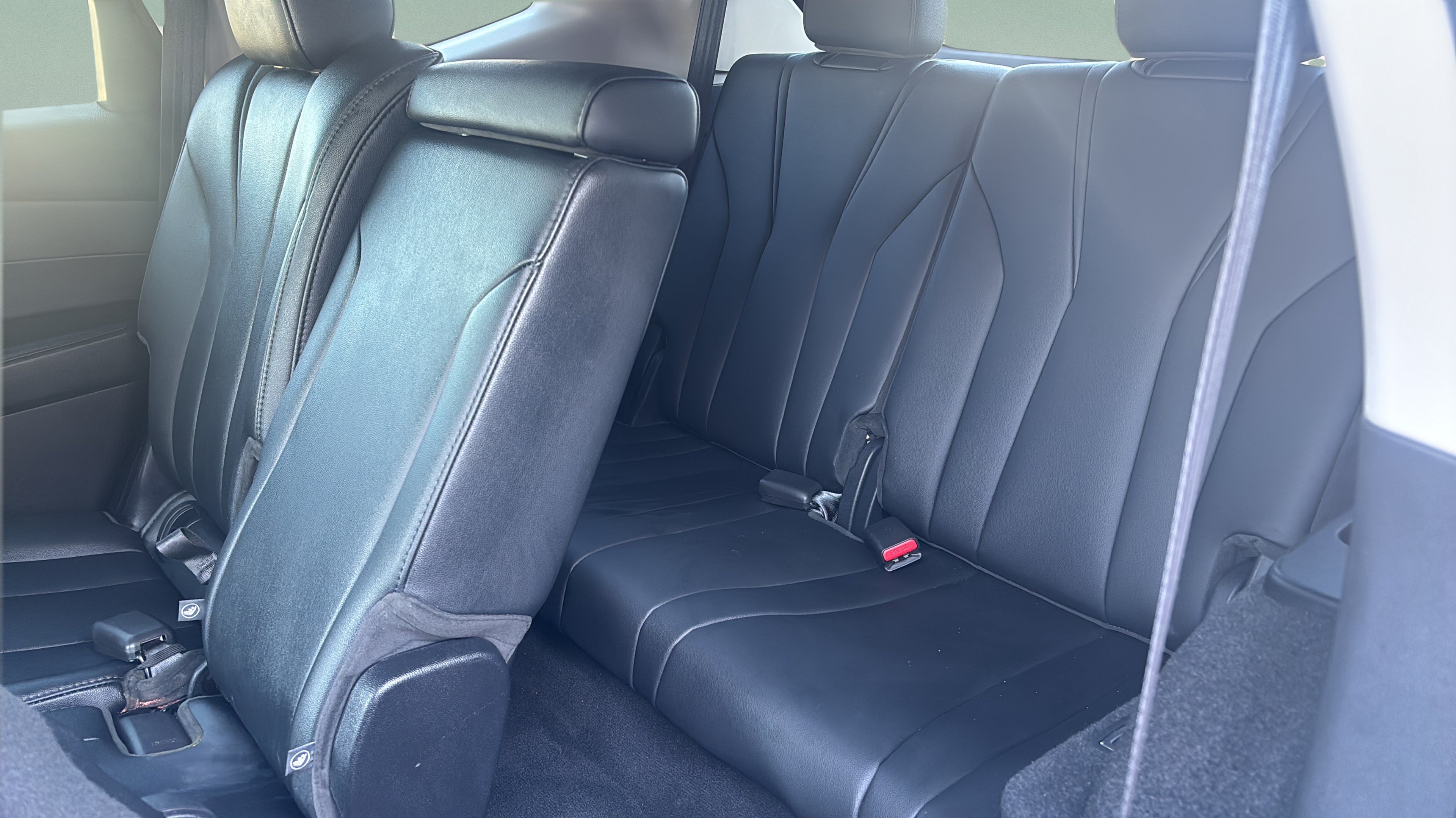 Certified 2025 Acura MDX FWD image 17