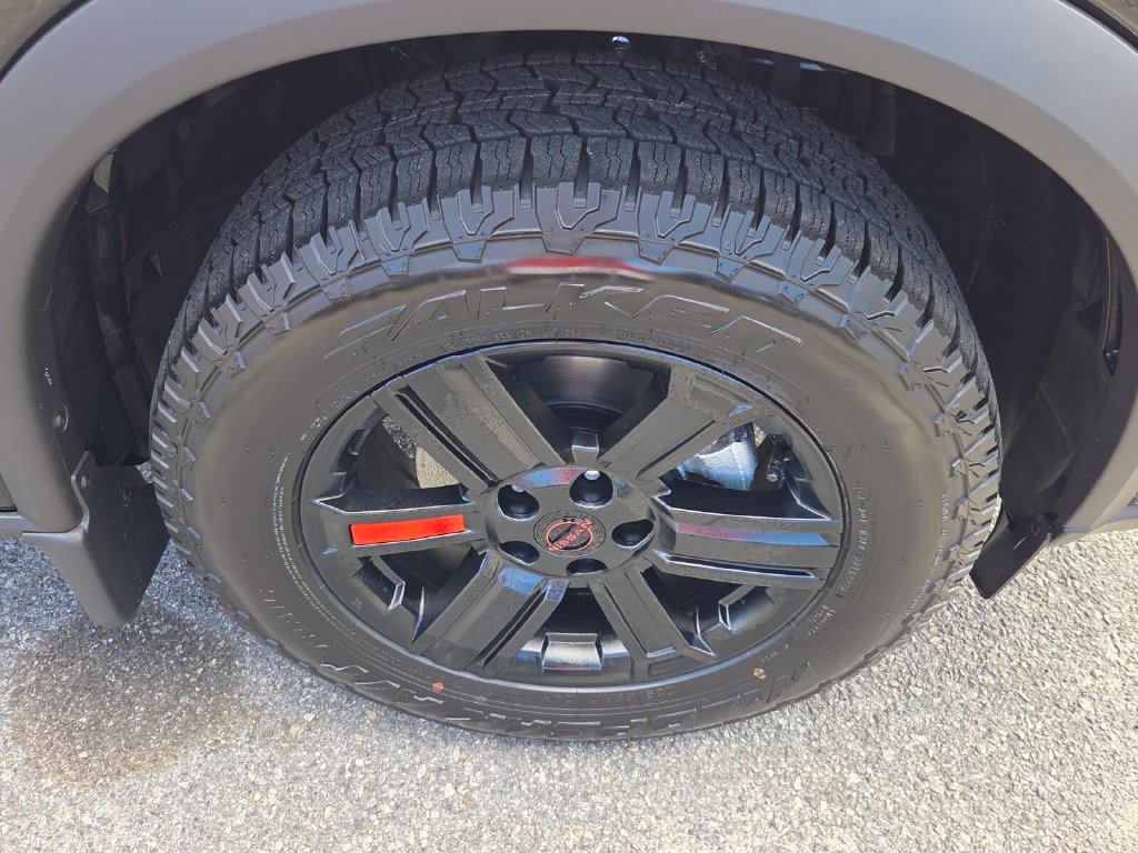New 2026 Nissan Rogue SV AWD/4WD image 17