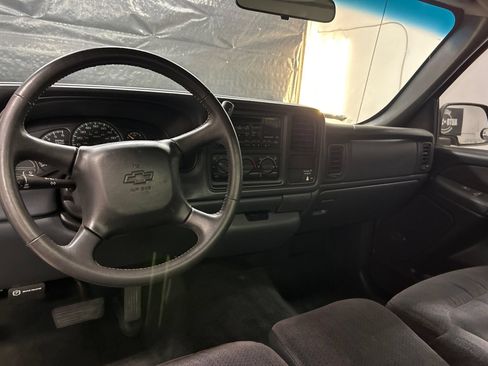 Used 1999 Chevrolet Silverado 1500 LS w/ Off-Road Chassis Pkg AWD/4WD image 11