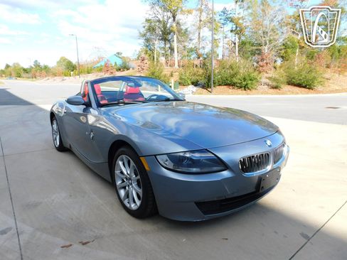 Used 2006 BMW Z4 3.0i RWD image 37