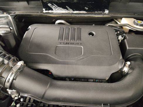 Used 2023 GMC Acadia SLE w/ Driver Convenience Package FWD image 30