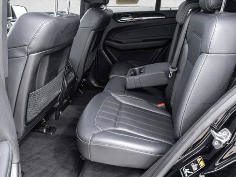 Used 2019 Mercedes-Benz GLE 400 4MATIC image 22