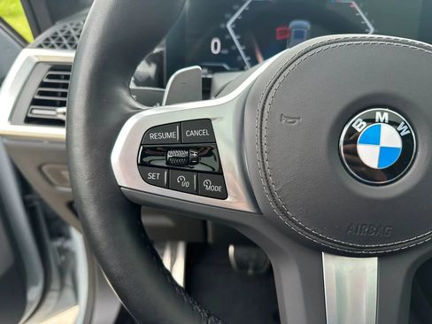 Used 2024 BMW X5 xDrive40i w/ M Sport Package AWD/4WD image 24