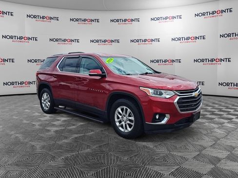 Used 2018 Chevrolet Traverse LT AWD/4WD image 1