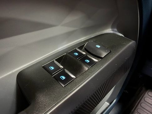 Used 2022 Ford Maverick XL FWD image 24