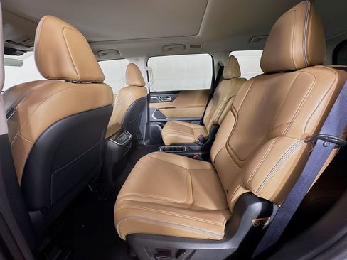 New 2026 INFINITI QX80 Luxe RWD image 29