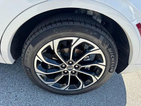 Certified 2024 Lincoln Nautilus Reserve AWD/4WD image 26