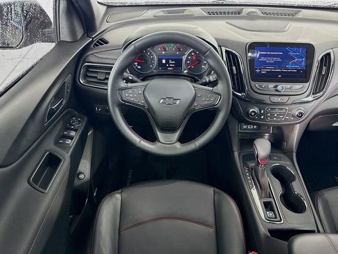 Used 2023 Chevrolet Equinox RS w/ RS Leather Package FWD image 23