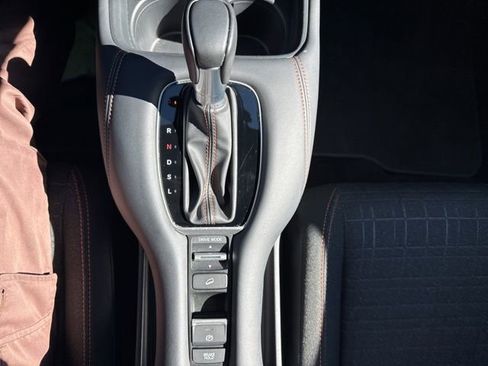 Used 2025 Honda HR-V Sport image 33