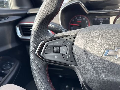 Used 2023 Chevrolet TrailBlazer RS image 14