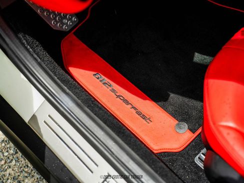Used 2019 Ferrari 812 Superfast image 42
