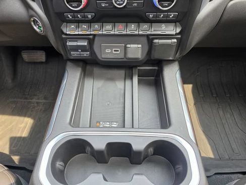 Used 2021 GMC Sierra 1500 SLT w/ SLT Premium Plus Package AWD/4WD image 42