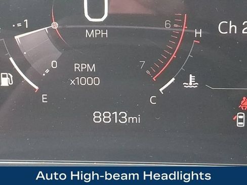 Used 2026 GMC Terrain AT4 w/ Convenience Package III AWD/4WD image 7