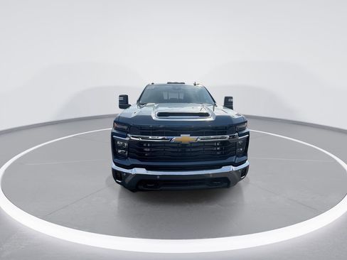 New 2026 Chevrolet Silverado 3500 LT w/ All Star Edition AWD/4WD image 3