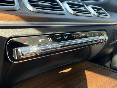 New 2026 Mercedes-Benz GLE 350 4MATIC image 43