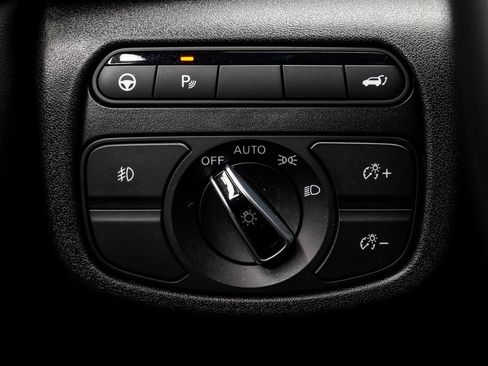 Used 2023 INFINITI QX50 Sport image 28