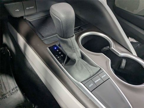 Certified 2024 Toyota Camry LE w/ Convenience Package FWD image 27