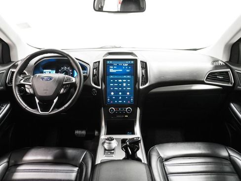 Used 2024 Ford Edge SEL AWD/4WD image 12