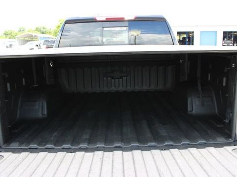 Used 2024 Chevrolet Silverado 1500 RST w/ Convenience Package II AWD/4WD image 10