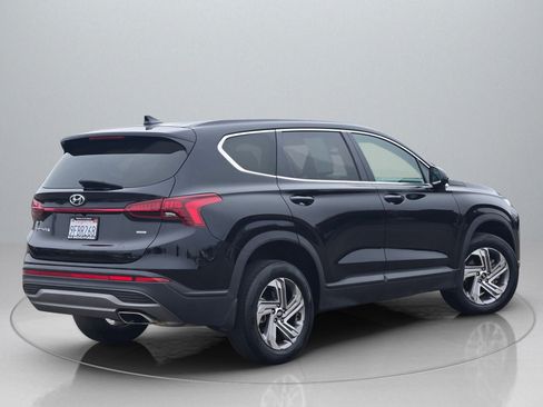 Certified 2023 Hyundai Santa Fe SE image 8