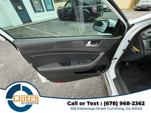 Used 2016 Hyundai Sonata Sport w/ Option Group 02 FWD image 12