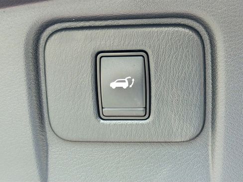 Used 2020 Nissan Murano Platinum w/ Cargo Package AWD/4WD image 12