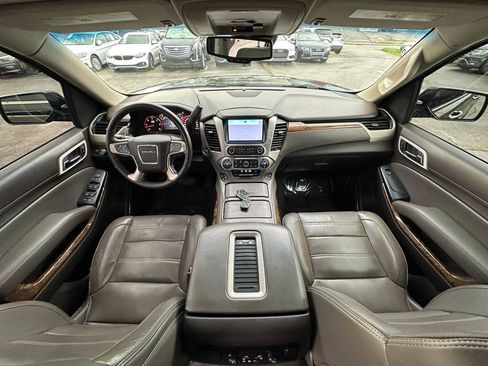 Used 2015 GMC Yukon Denali w/ Open Road Package AWD/4WD image 44