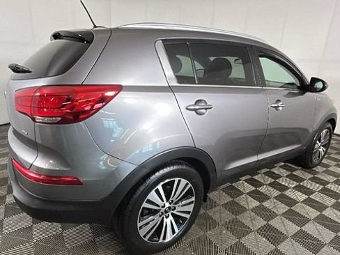 Used 2016 Kia Sportage EX AWD/4WD image 2