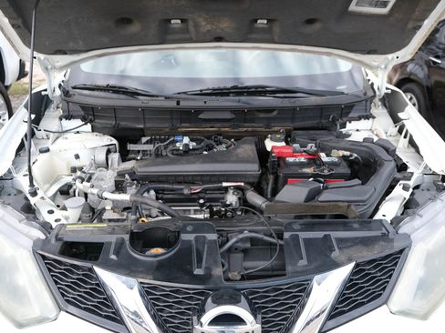 Used 2015 Nissan Rogue SL image 44