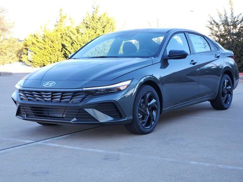 New 2026 Hyundai Elantra Sport w/ Cargo Package image 2