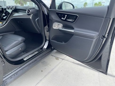 New 2025 Mercedes-Benz GLC 300 image 21