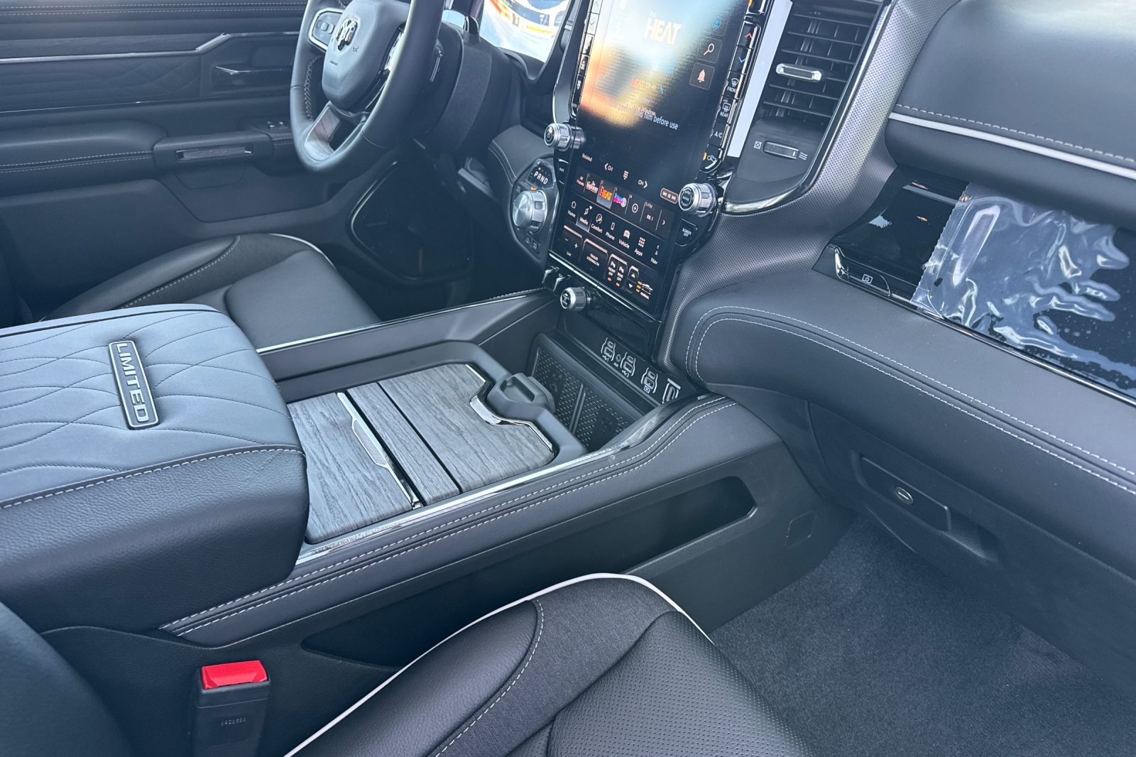 New 2027 RAM 1500 Limited AWD/4WD image 14