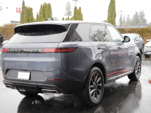 New 2026 Land Rover Range Rover Sport SE AWD/4WD image 10