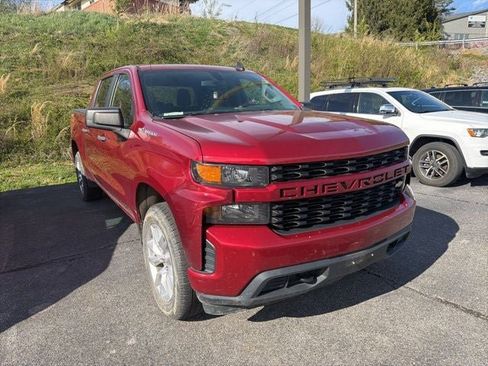 Used 2020 Chevrolet Silverado 1500 Custom w/ Custom Value Package image 19