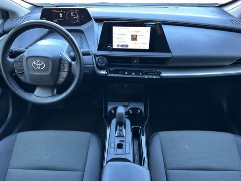 Certified 2024 Toyota Prius LE FWD image 13