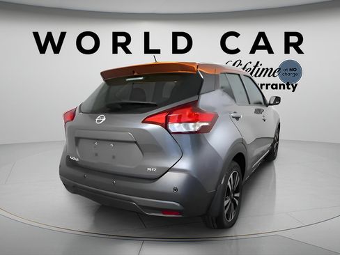Used 2020 Nissan Kicks SR FWD image 5