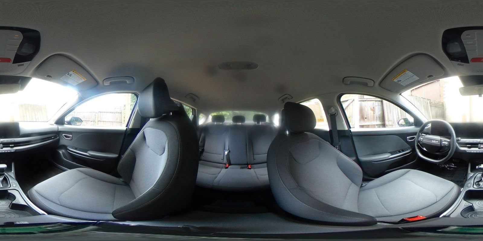 Used 2025 Kia K4 FWD image 44
