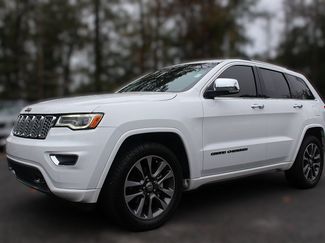 Used 2017 Jeep Grand Cherokee Overland video 3
