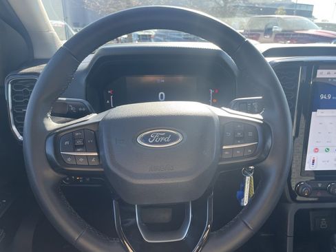 Used 2024 Ford Ranger XLT image 14