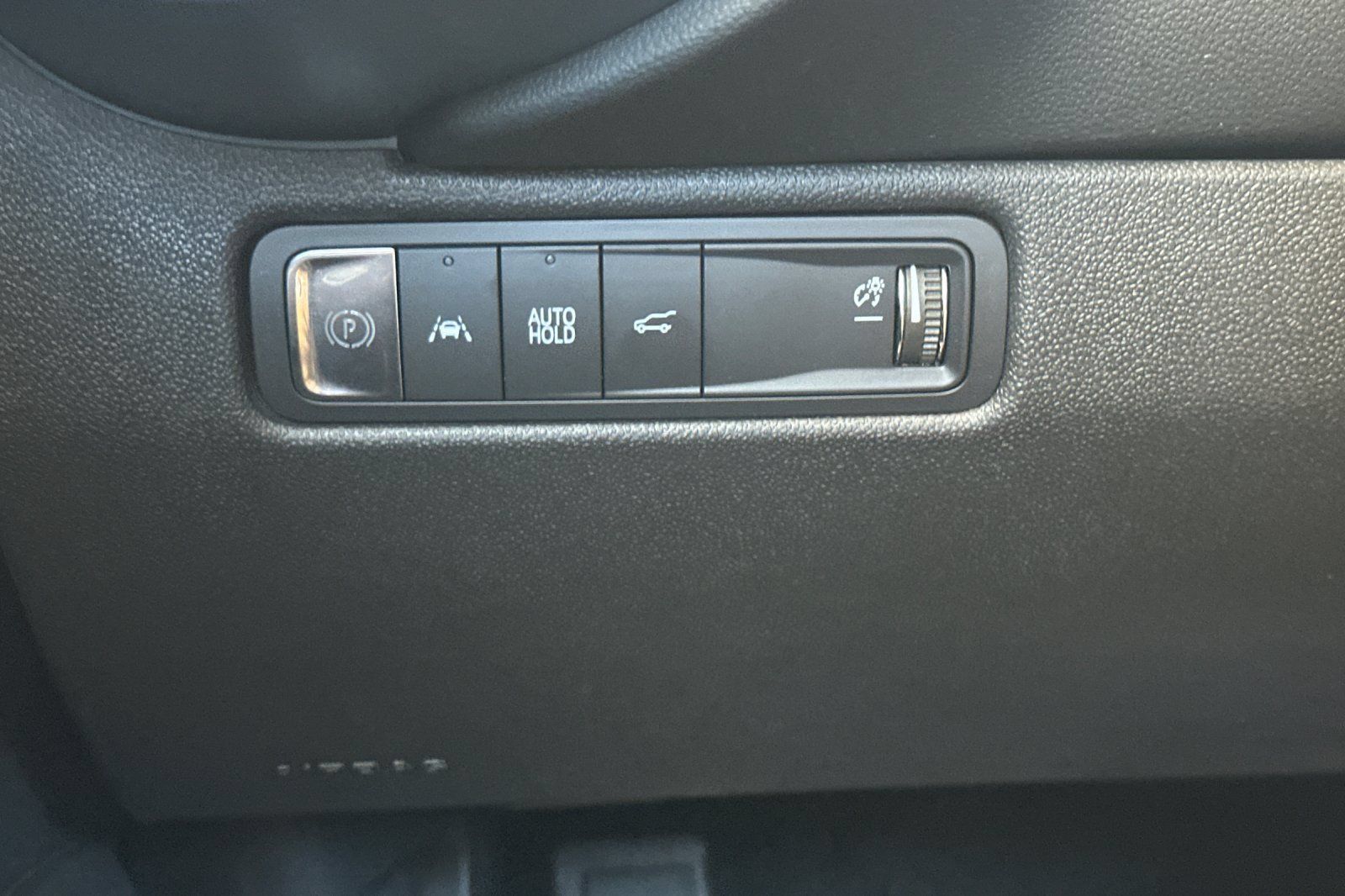 Used 2024 Chevrolet Equinox EV LT FWD image 41