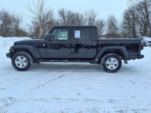 Used 2020 Jeep Gladiator Sport w/ Quick Order Package 23S image 29