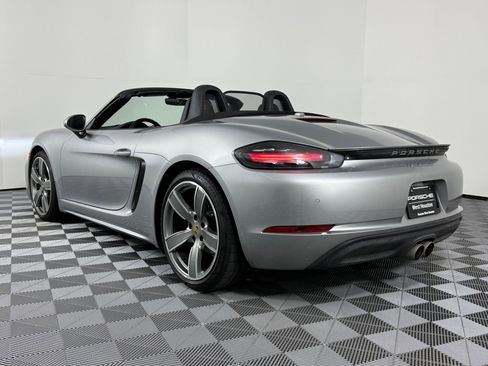Certified 2024 Porsche 718 Boxster image 3