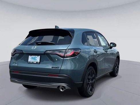 Certified 2025 Honda HR-V Sport image 4