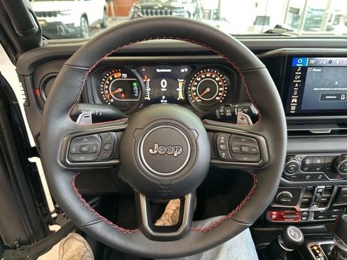 New 2026 Jeep Wrangler Unlimited Rubicon 392 w/ Quick Order Package 27X Moab AWD/4WD image 24