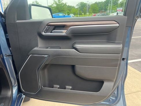 Used 2024 Chevrolet Silverado 1500 LT AWD/4WD image 21