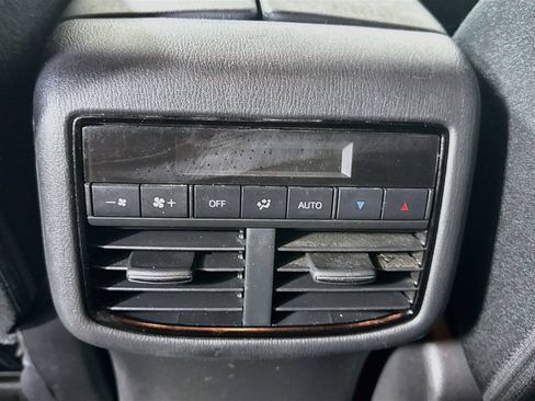 Used 2018 MAZDA CX-9 Sport FWD image 23
